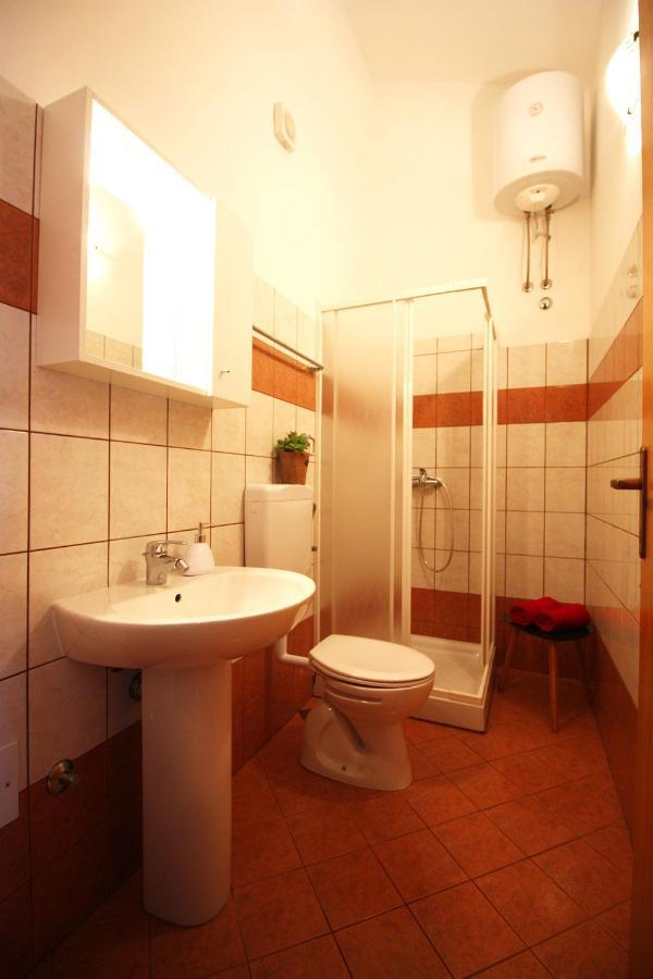Brijunisol - 3 Apartments Top Position Near The Beautiful Beach Fažana Εξωτερικό φωτογραφία