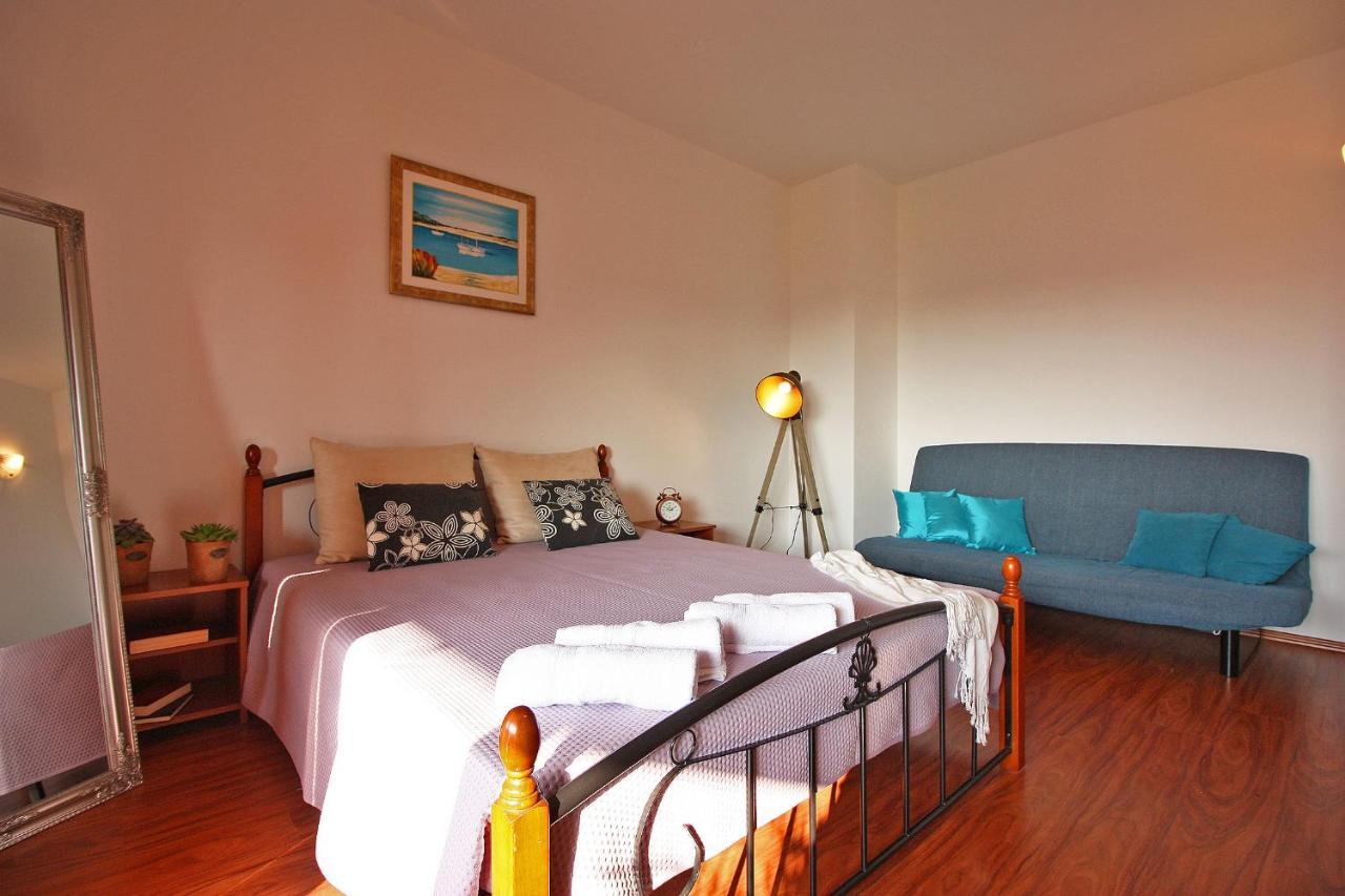 Brijunisol - 3 Apartments Top Position Near The Beautiful Beach Fažana Εξωτερικό φωτογραφία