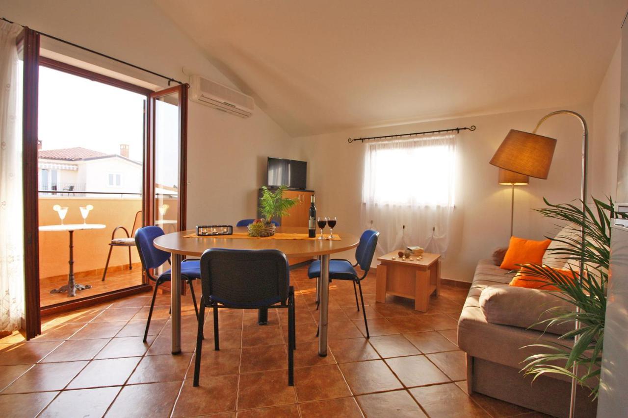 Brijunisol - 3 Apartments Top Position Near The Beautiful Beach Fažana Εξωτερικό φωτογραφία