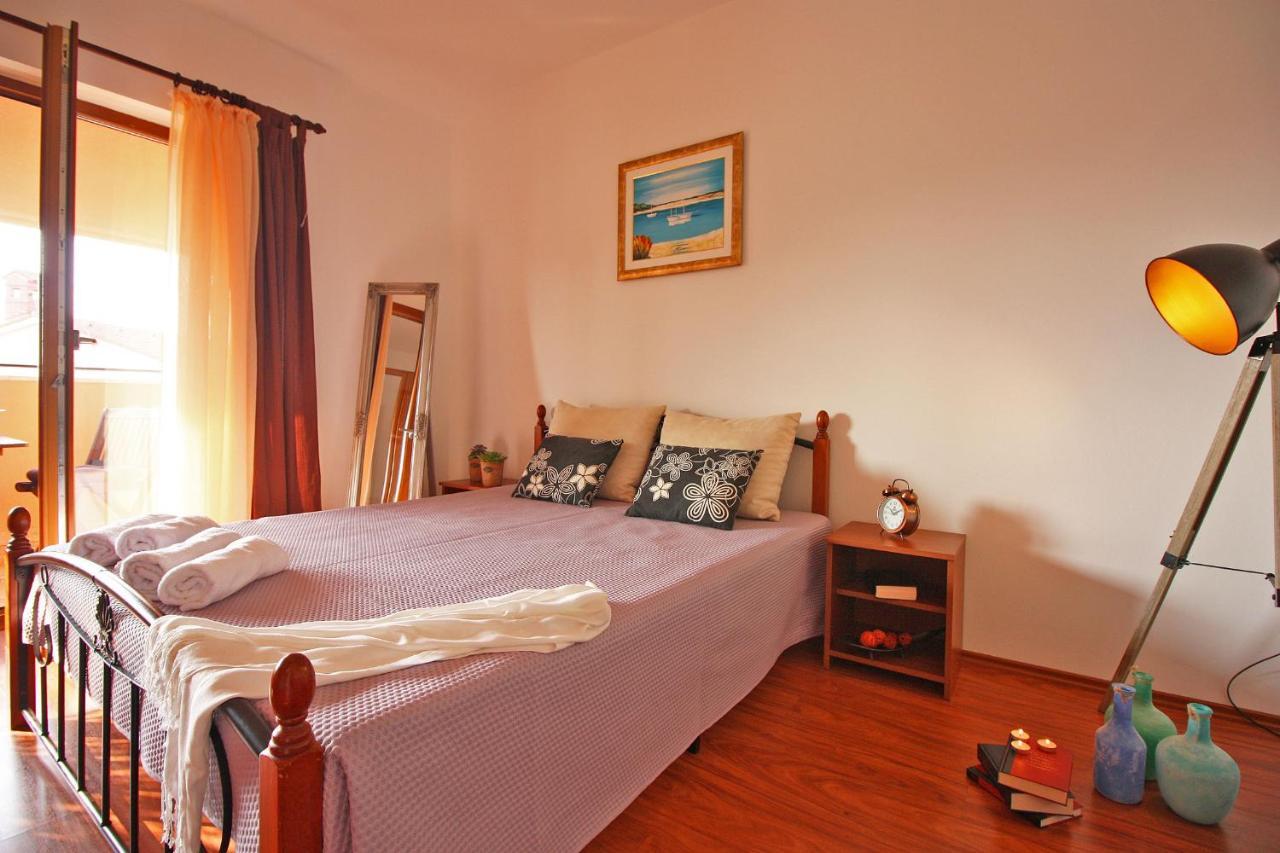 Brijunisol - 3 Apartments Top Position Near The Beautiful Beach Fažana Εξωτερικό φωτογραφία